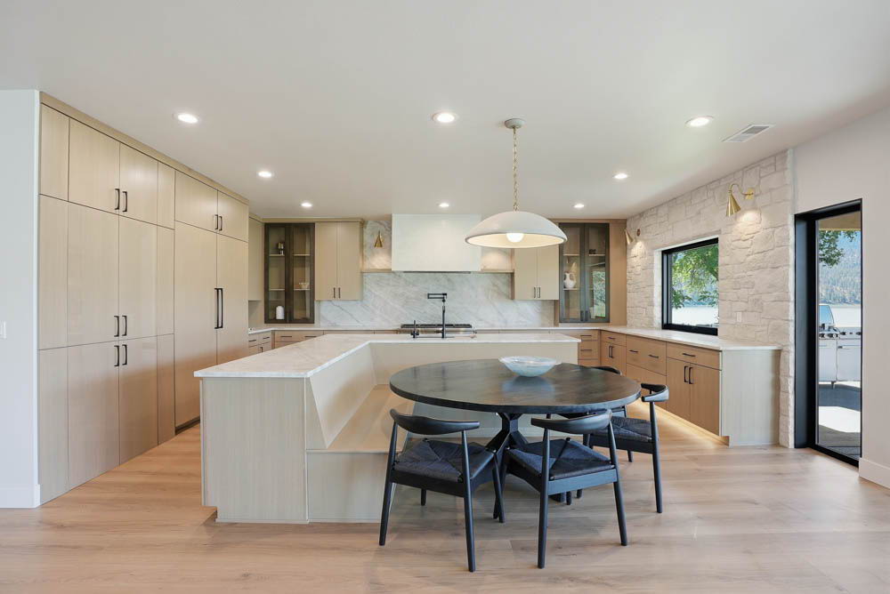 Butler kitchen with breakfast nook